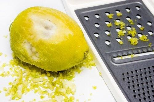 Los beneficios del limón: ¿sabes aprovecharlos al máximo?