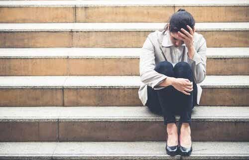 Estrés del Desempleo: Riesgos para la Salud